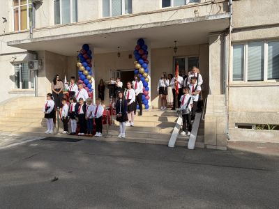 Празнично слово на директора Иванка Димитрова - Изображение 1